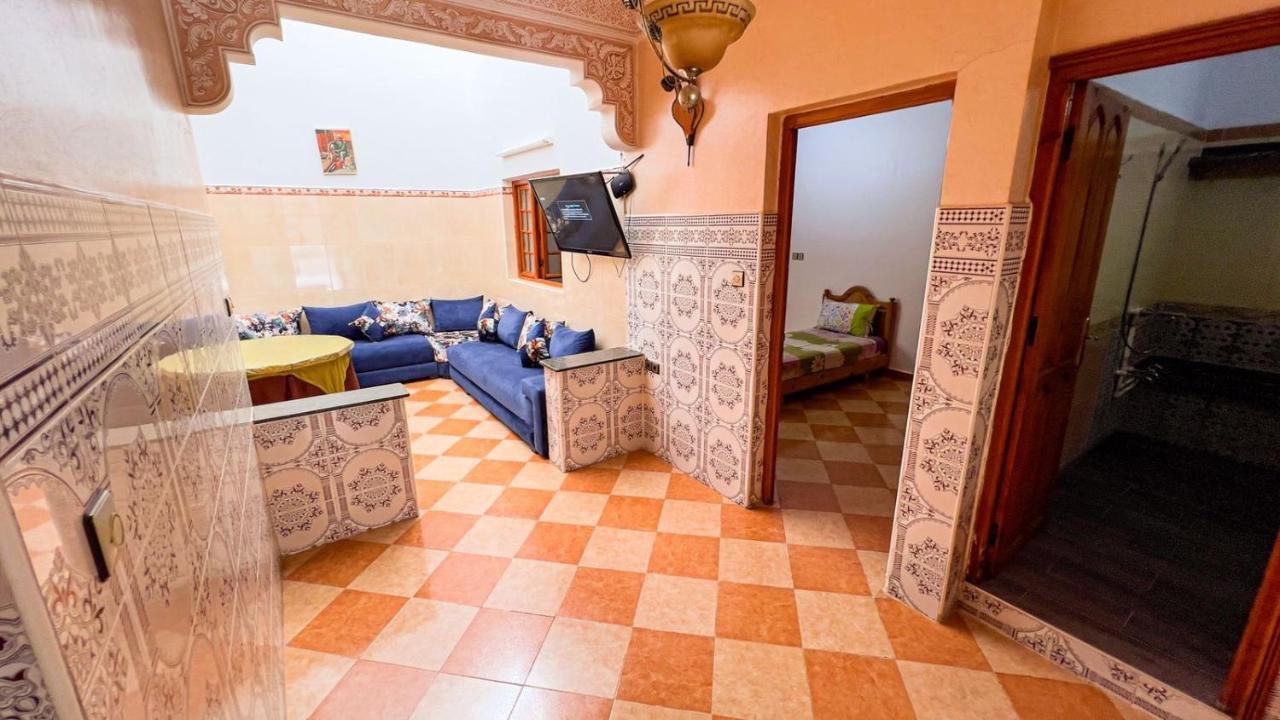 Dar Haut De Gamme Et A Un Prix Imaginaire Hostcom For Families Only Oujda Eksteriør bilde