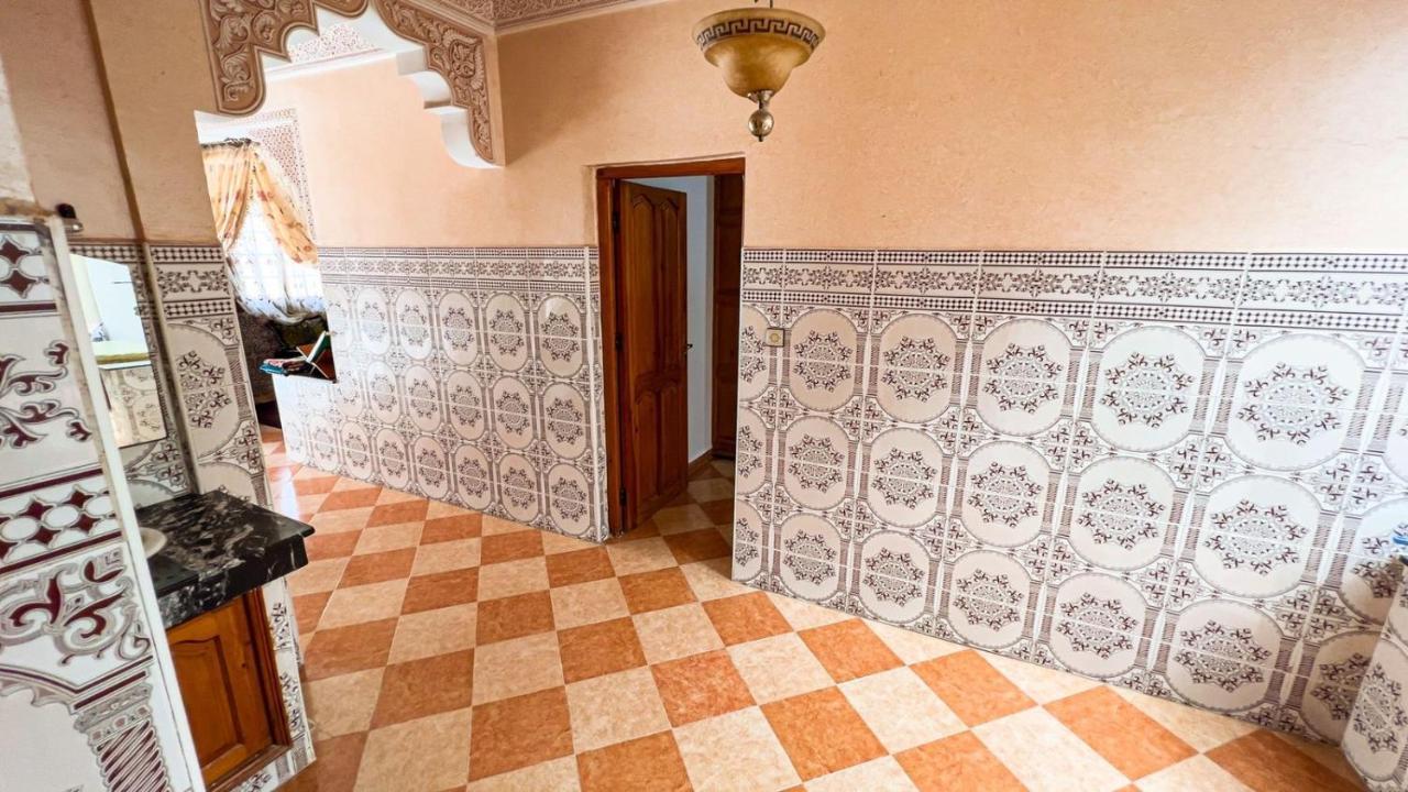 Dar Haut De Gamme Et A Un Prix Imaginaire Hostcom For Families Only Oujda Eksteriør bilde